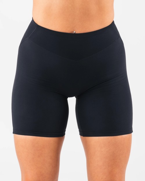 Women's high waisted no front seam yoga shorts with hiden scrunch seam