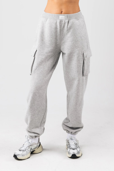 Women's mid rise cotton fleece cargo pants with side pockets