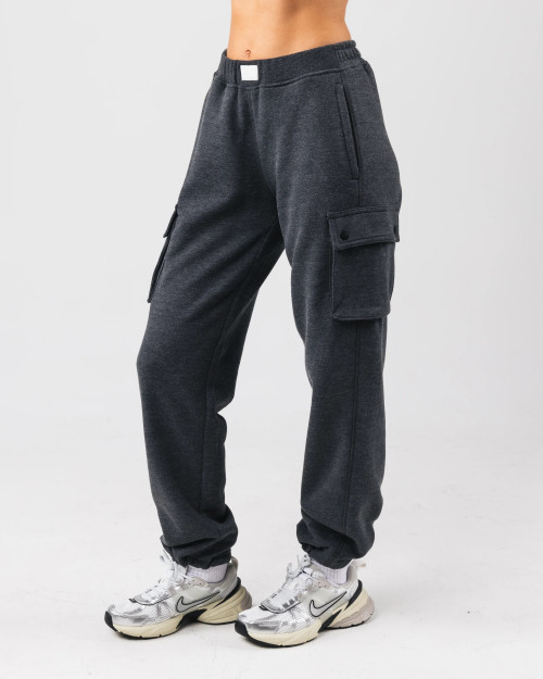 Women's mid rise cotton fleece cargo pants with side pockets