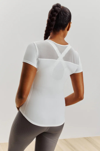 Crew neck mesh back short sleeve tees with curvy hem