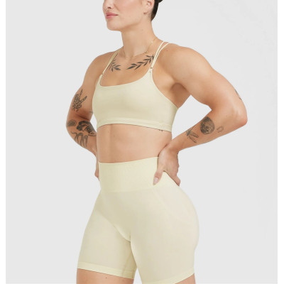 Women's classic strappy back sports bras scoop neck supportive gym top