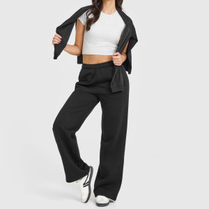 Short sleeve bodycon fit crop tees for women