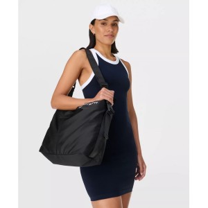 sleeveless scoop neck contrast trim racerback sports dress