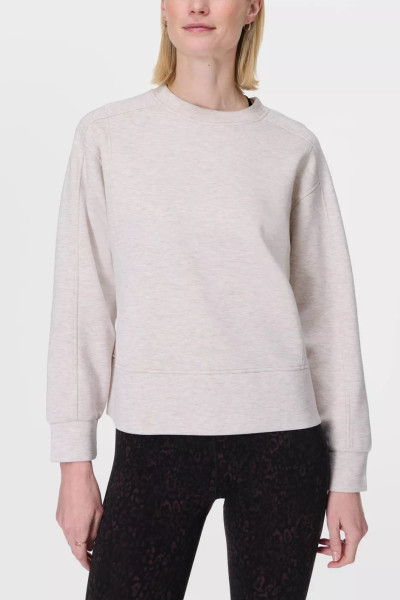 Crew neck loose fit sweatshirts cotton blend soft to touch long sleeve tops