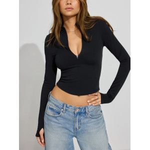 Long sleeve half zipper gym crop with thumblehole lightweight flattering workout tees