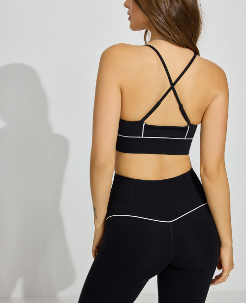 Women's plunge triangle cup sports bra deep v neck piping bra