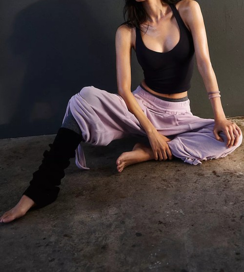 Perfect Sleeveless Gym Athletic Yoga Tank Top Designed for Performance and Style in Bulk Orders