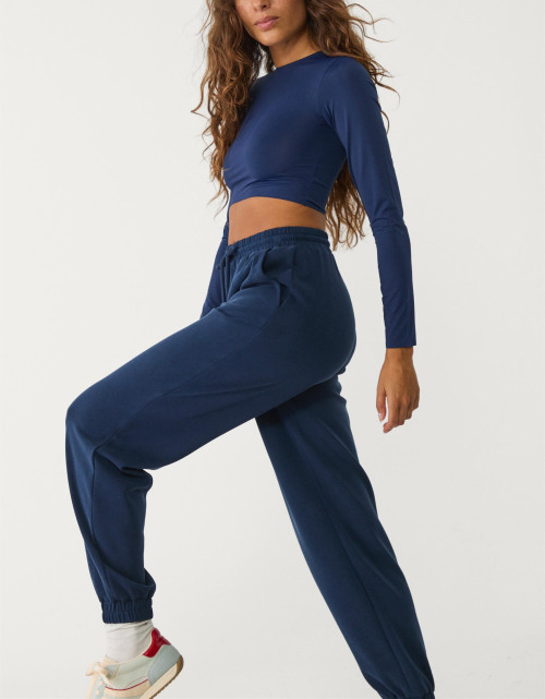 Women's classic mid rise adjustable waist track pants with side pockets