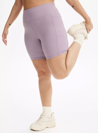 Women's plus size tummy control ribbed biker shorts with side pockets