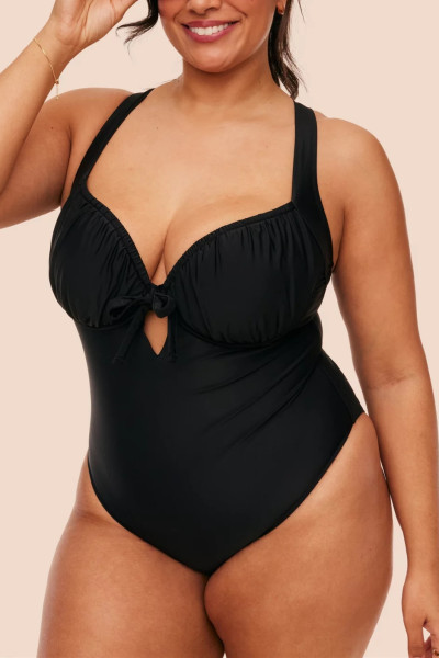 Plus size cross back swimwear with padding