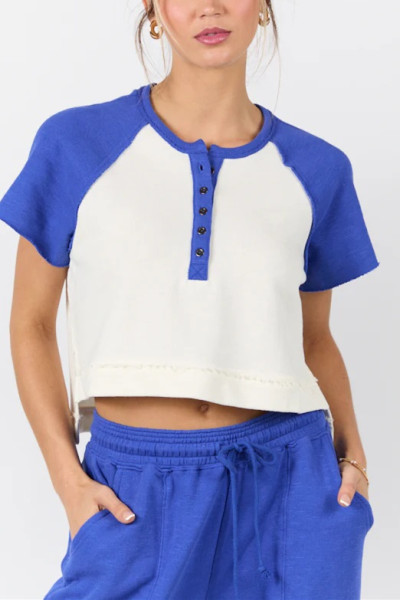 Women's short sleeve color block button t shirts with side slit regular fit cropped tees