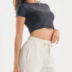 Women's short sleeve cropped t shirts lightweight slim fit sports tee
