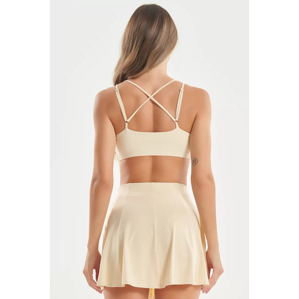Women's medium impact strappy back sports bra with removable paddings