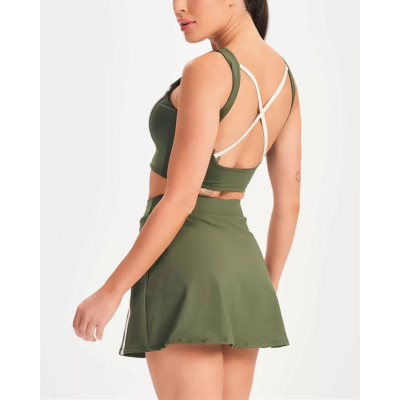 Women's color block back cross sports bra contrast trim fashionable sleeveless crop top