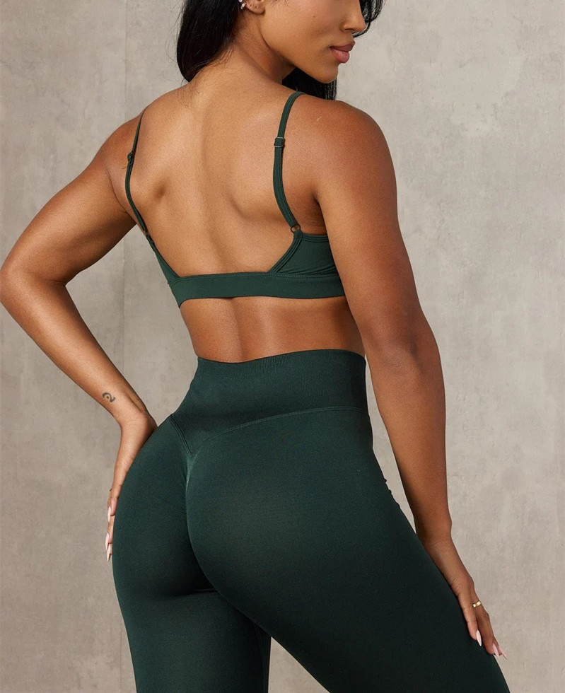 sports bra