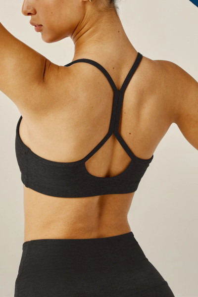 Scoop neck supportive hollow back sports bra with removable paddings spaghetti strap yoga bralette
