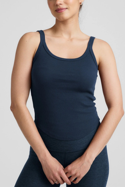 Classic scoop neck slim fit rib tank with curvy hem