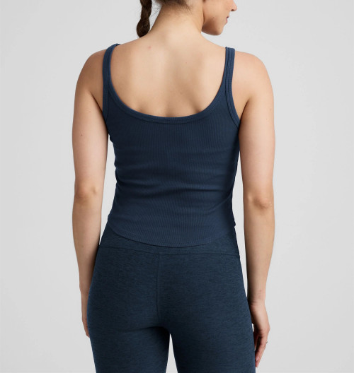 Classic scoop neck slim fit rib tank with curvy hem