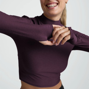 Women's long sleeve mock neck fitted sports tee  with thumb hole lightweight cropped t shirts