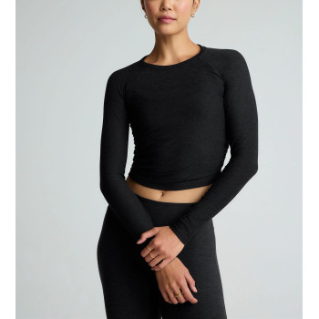 Women's long sleeve crew neck t shirts side cinched cropped gym t shirts