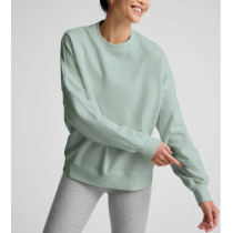 Women's crew neck oversized hip length sweatshirts drop shoulder cotton fleece pullovers