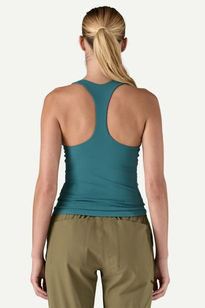 Women's moisture wicking padded racerback sports tank slim fit moisture wicking tank top