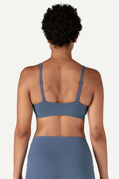 Women's key hole light support sports bra with adjustable straps