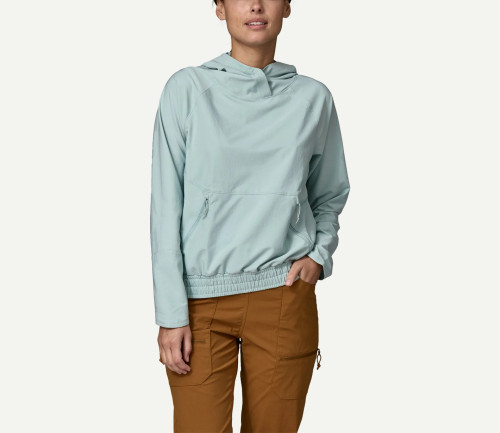 Women's light weight sun protect hoodie with zipper pockets