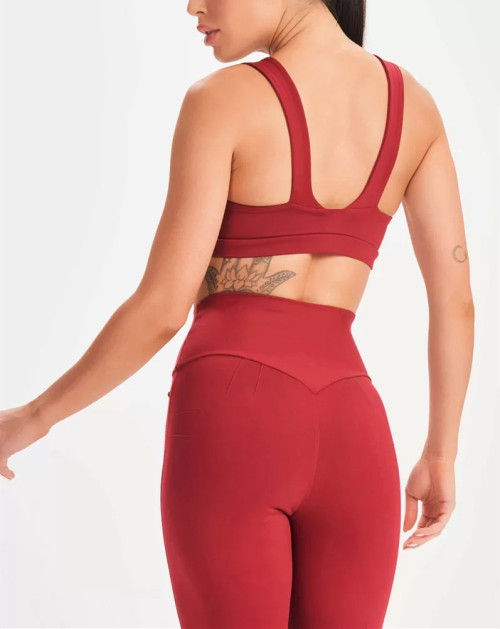 Women's square neck wide strap supportive sports bra with open back