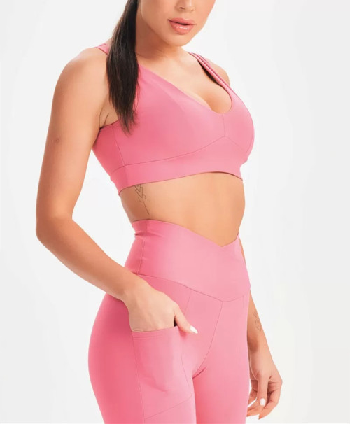 Women's new arrival v neck backless sports bra medium impact wide strap padded crop