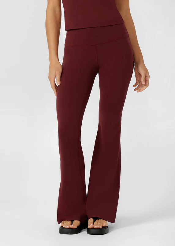 Flared athleisure leggings