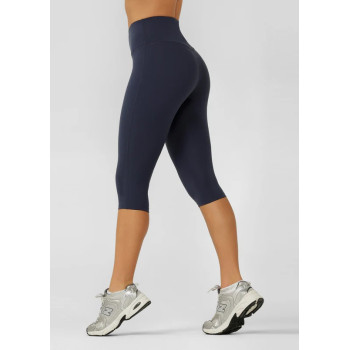High rise compressive 3/4 leggings with back pockets butt lifting fitness tights