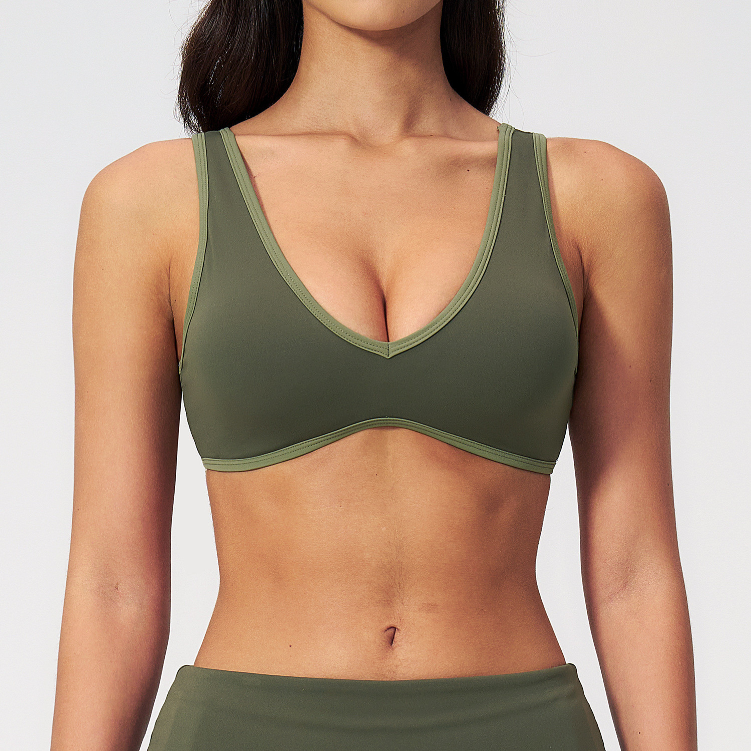 sports bra