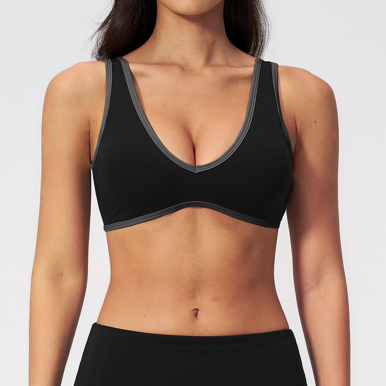 sports bra