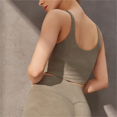 sports bra