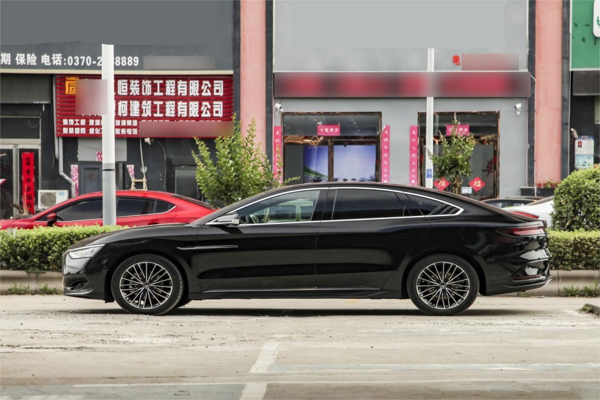 BYD HAN New energy vehicle export