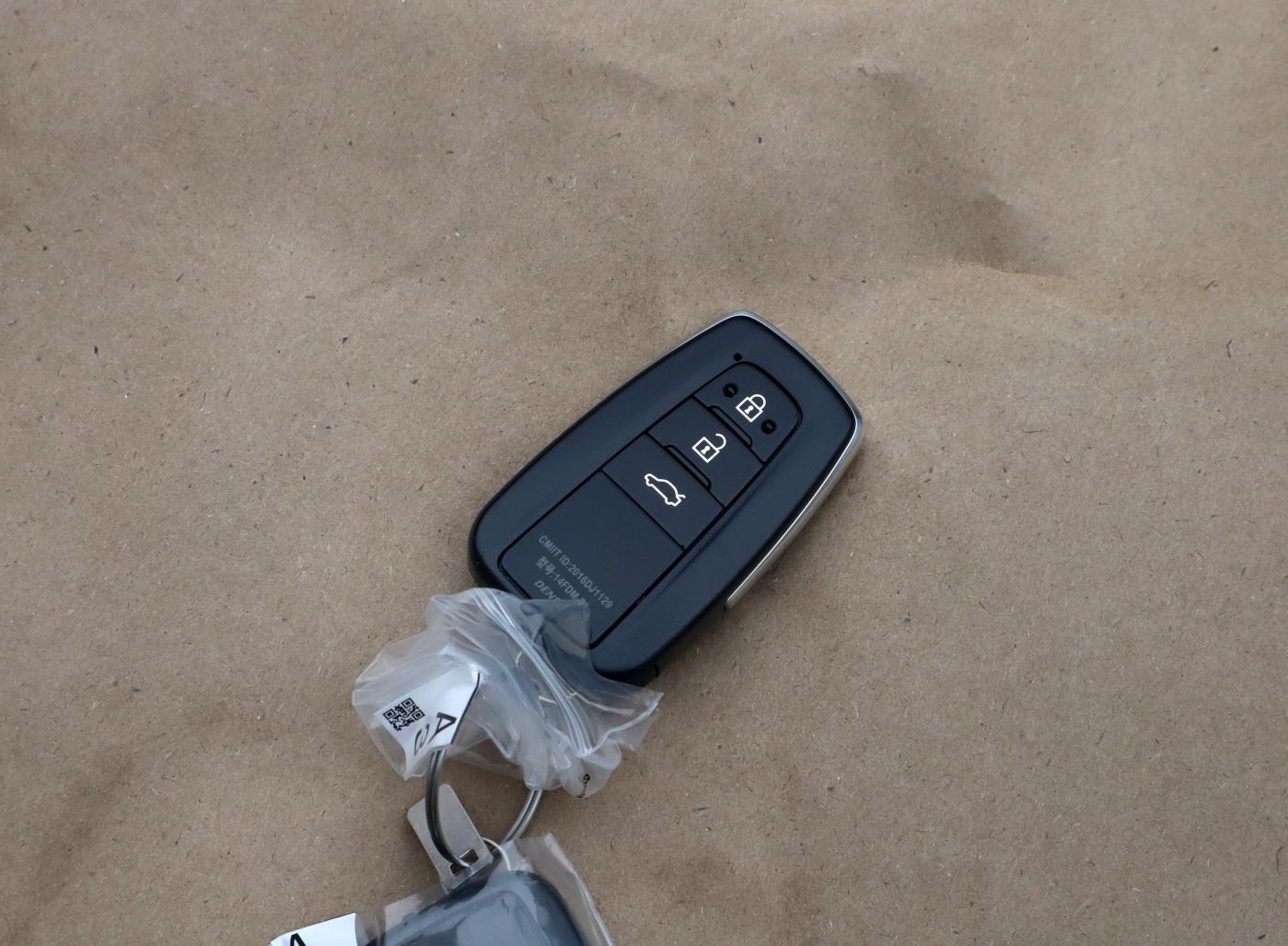 Toyota Camry electric vehicles Car key