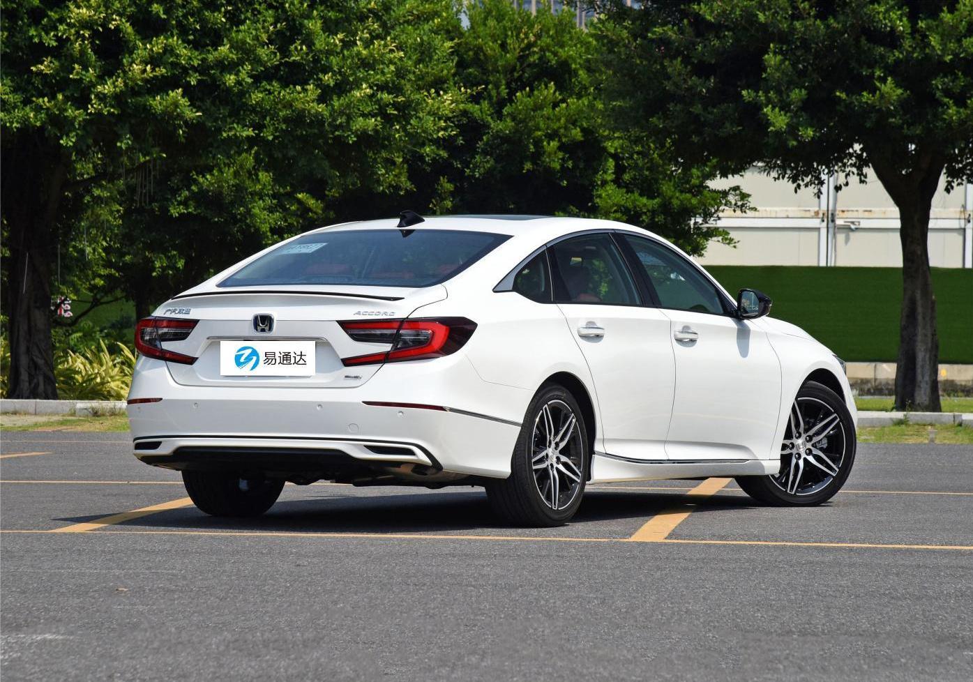 GAC Honda Accord fuel efficent suv Rear