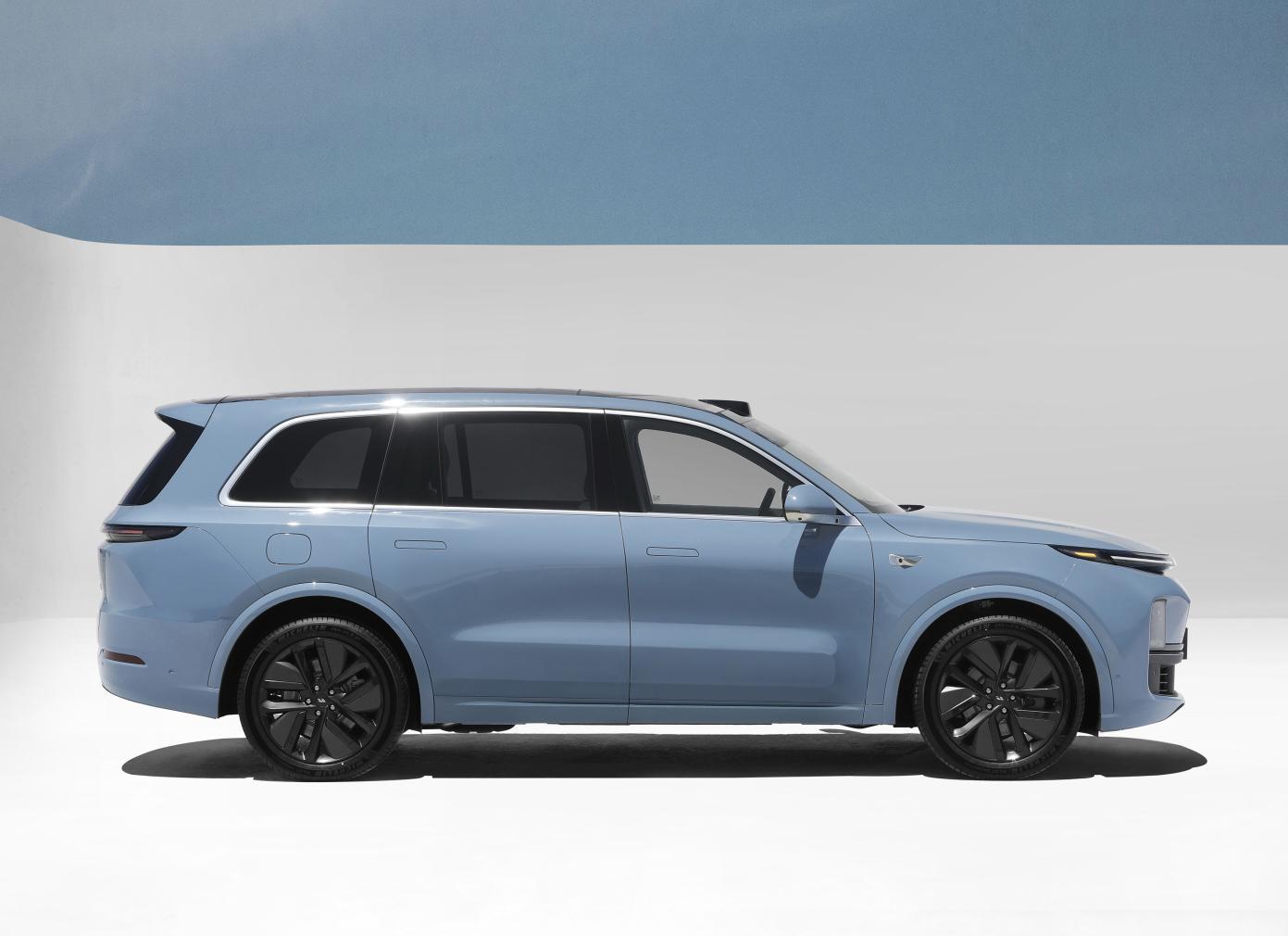 Ideal L9 electric suvs