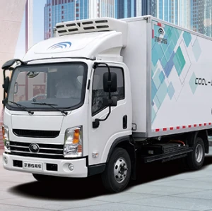 Yutong ZK5043XLCBEV1 refrigerated truck