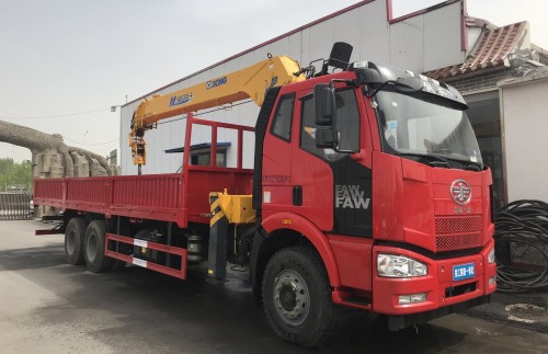 Faw Jiefang J6M 280hp 6X4 truck-mounted crane (XCMG Brand)(XZJ5251JSQJ5)