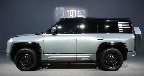 BYD Yangwang U8 Luxury Extended range vehicle export CHINA 2022