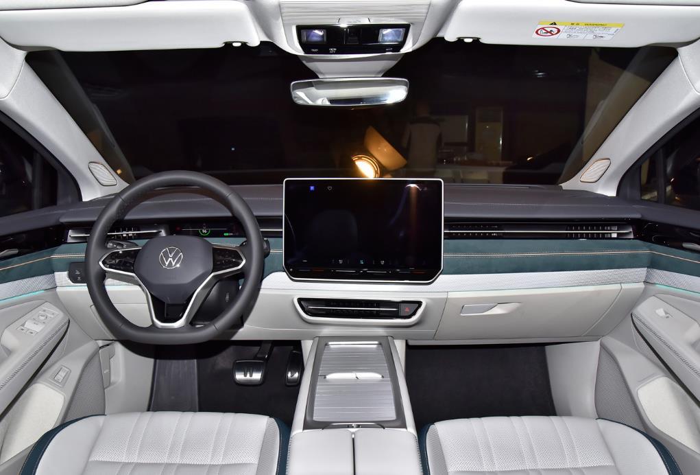 BYD HAN New energy vehicle export