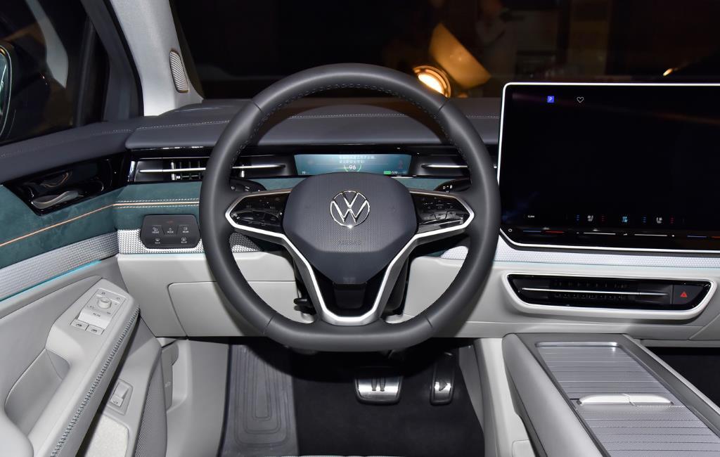 BYD HAN New energy vehicle export