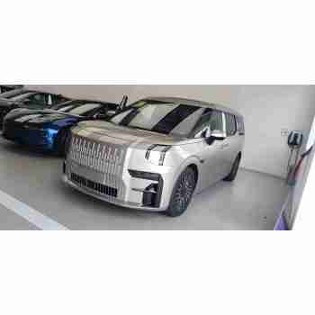 ZEEKR 009 Used Luxury Electric Minivan - Global Wholesale by Experienced OEM/ODM, Full-Service Dealer Network
