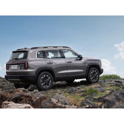 Great Wall Motor  New SUV from China Harvard Dog  1.5T