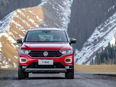 Volkswagen T-ROC is a compact SUV with a stylish appearance and excellent power system.