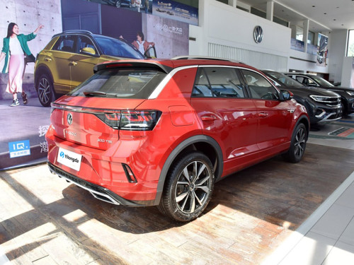 Volkswagen T-ROC is a compact SUV with a stylish appearance and excellent power system.