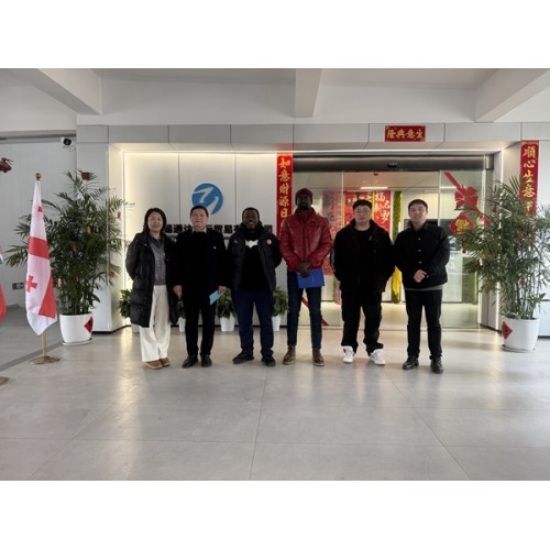 Welcome to our company to discuss cooperation on used car export