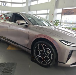 Changan Qiyuan A07 2025 electric car for sale, exported in batches from China Auto